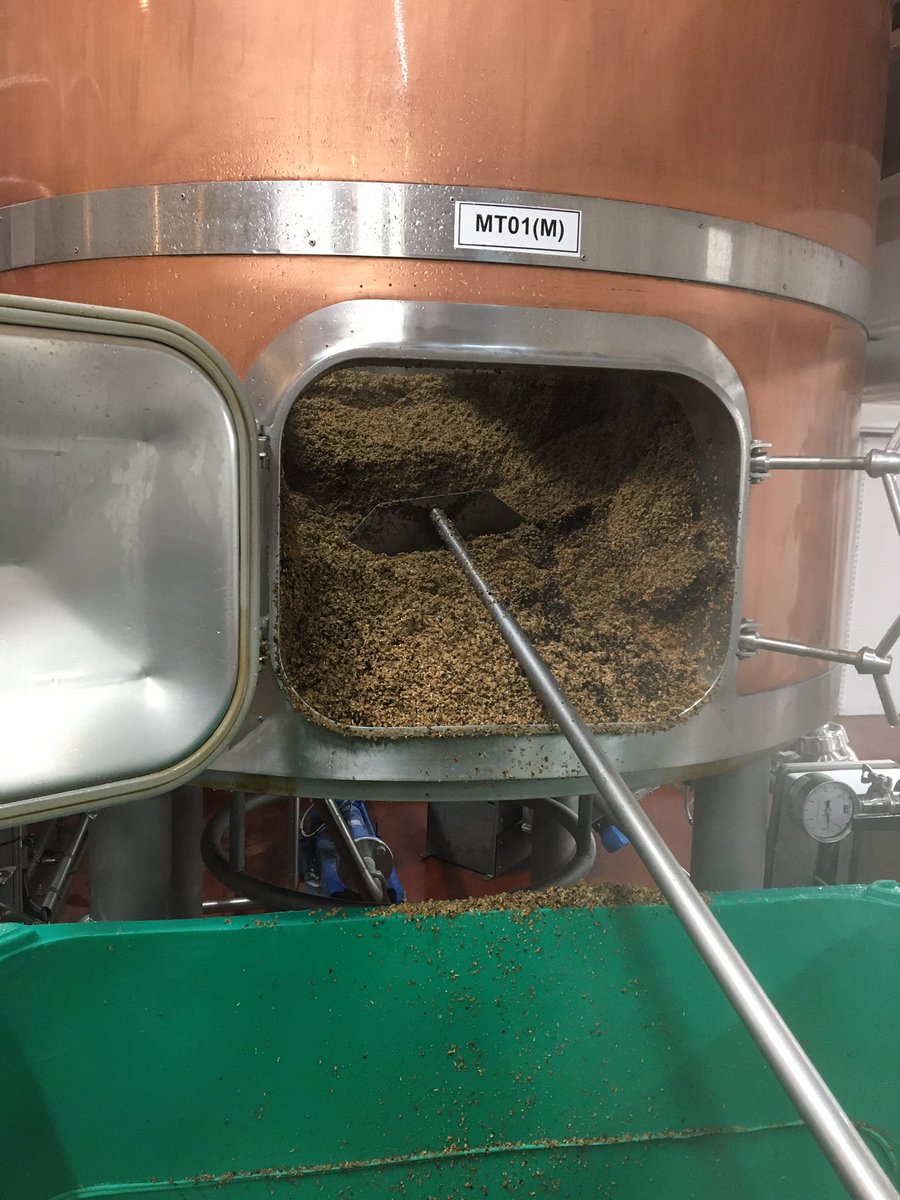 roborton41's tweet photo. Mashing, run off, cleaning done, now for the 3 hour boil... 100% worth it though! #BlackSquare #Brew1of3 #gobigorgohome #smallbatchbrews https://t.co/LxnXQKSsMm