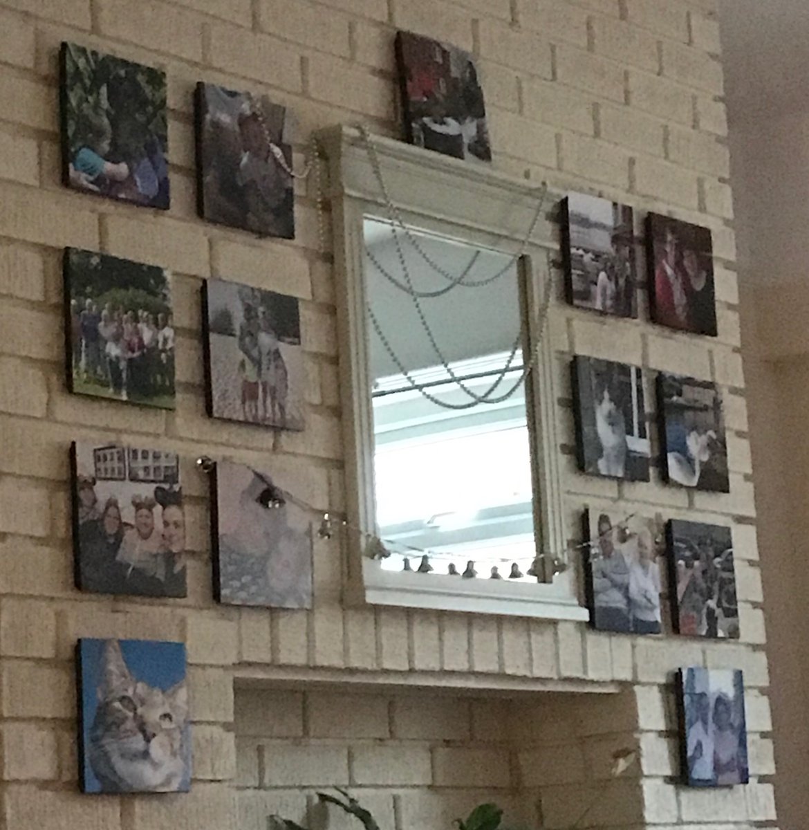 WirralKeyComp's tweet image. I posted before about photo tile walls. So I thought I’d show you mine.  I love it ❤️. It’s a mixture of new pictures off my phone and a few old pre-digital camera ones.  

🎅🏻 🎄 

#wirralkeycomputing
#photoscanningwirral
#shoplocal