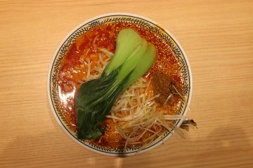 沖縄市 丸源ラーメン美里店へ 冬季限定のコク深まろやかな 白ごま坦々麺 をいただきます Re麺bar