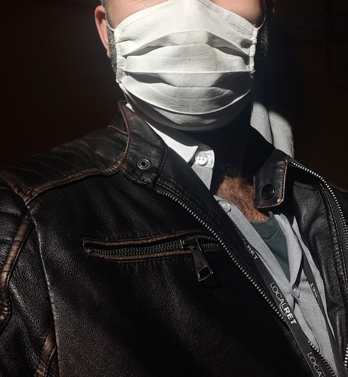 SpainMacho's tweet photo. Érase una vez... el Hombre @PromoSpanish #findom #men #hombres #cashrape #walletdrain #paypig #paypiggies #master #alphalive #leathermen #bluff #cajerohumano #pagafantas #alphalives #alphagods #dominants #amos #domimante #amofinanciero https://t.co/3jqNRfD4ja