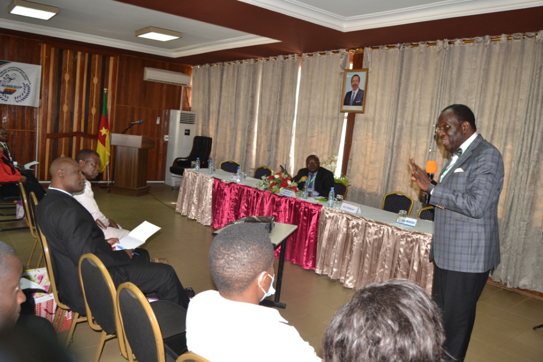 MinesupCmr's tweet image. L’#ENSPY a abrité le mardi 8 déc 2020,la 6e session du Comité Tripartite de Suivi des rencontres avec les Etudiants des Universités d’Etat du 🇨🇲,sur le thème:“Suivi et évaluation du processus d’optimisation du potentiel créatif de l’étudiant camerounais face aux réseaux sociaux”.