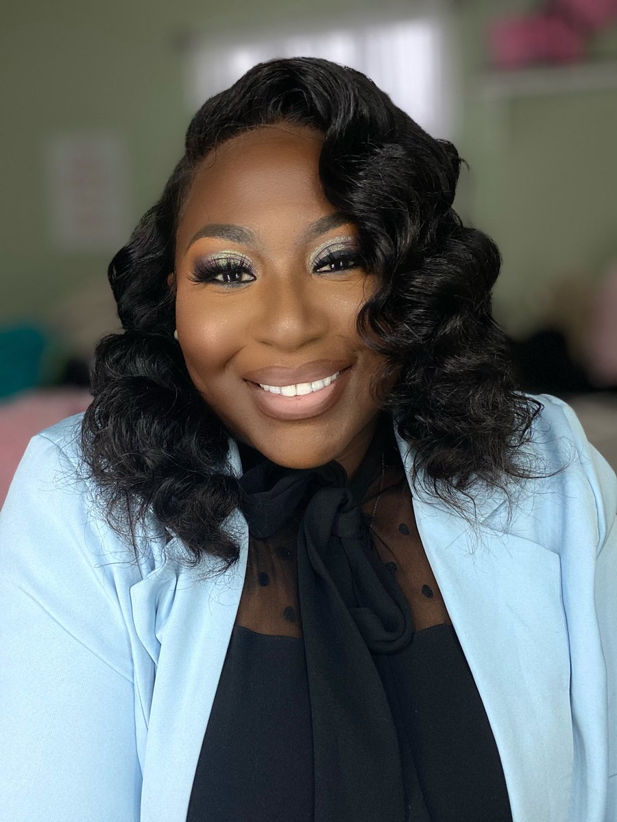 DenikaSoPretty's tweet photo. I don’t know who needs to hear this but....Black women are NECESSARY! 
🥰🖤🙌🏾❄️ https://t.co/z9IrEJEjEk