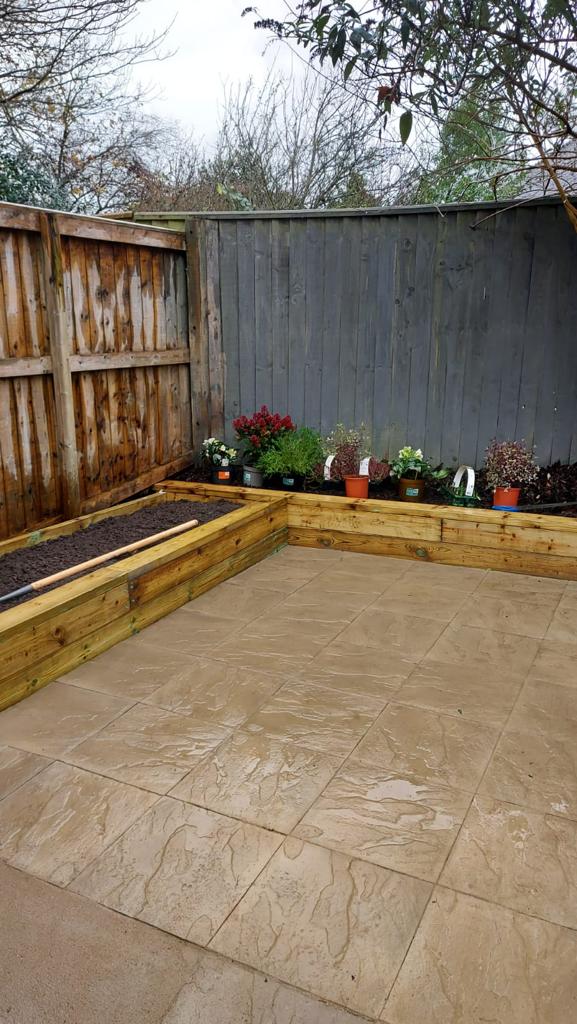 GoldenLaneHouse's tweet photo. Paul and Wayne from #ResolveSolutions have been working hard on a winter #garden makeover for our tenants in Devon.
The garden was cleared before the raised beds were built and then they laid the paving ๐#morethanjustarepairsservice https://t.co/jMMu0xJ9fT