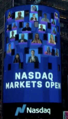 TheLisaWu's tweet image. Congrats to @ericwu01 and the @Opendoor team as trading begins!! $OPEN #NasdaqListed 👏🔔🎉