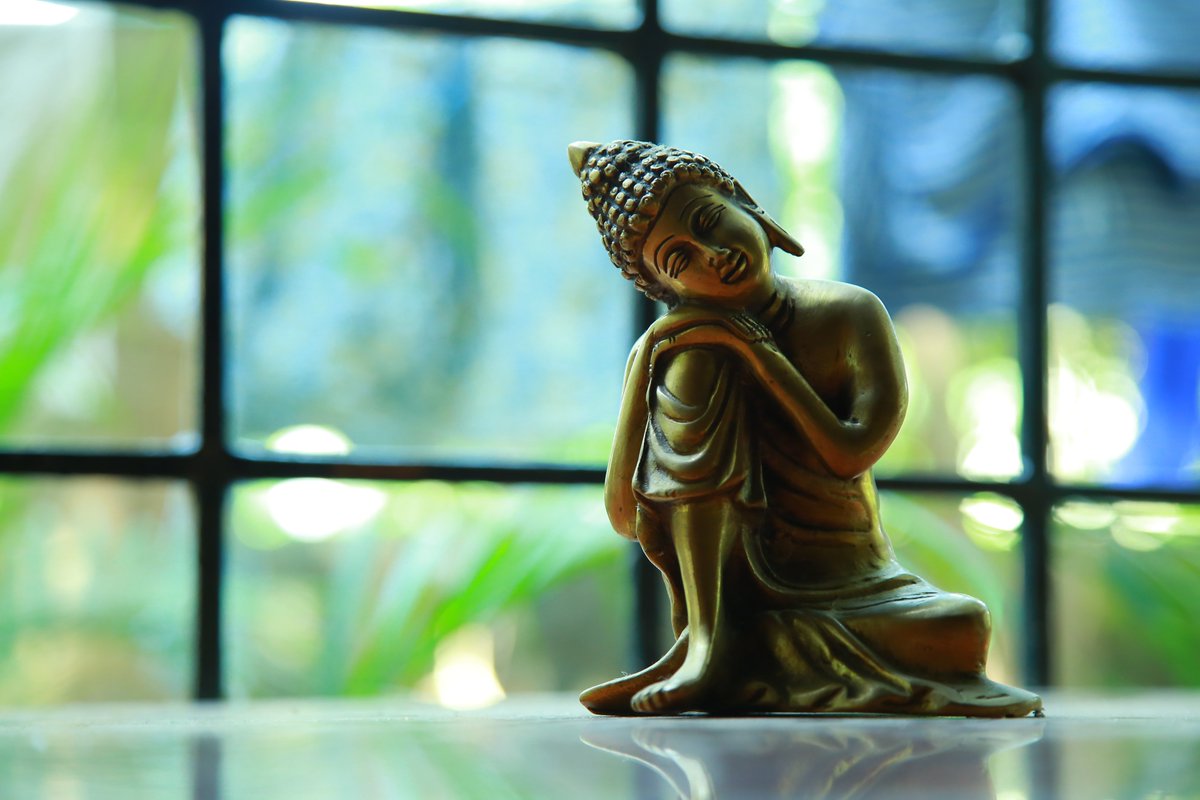VibezYellow's tweet photo. https://t.co/K2R4kOsHUm #buddha#dailylife#peaceful#buddhahood#nmrk#nichreinbuddhism#calmmind#happymind#wellness#doitdaily#Buddhism#buddhateachings#lawofattraction#dreamscometrueeveryday#dailyroutine https://t.co/032Snt89ah