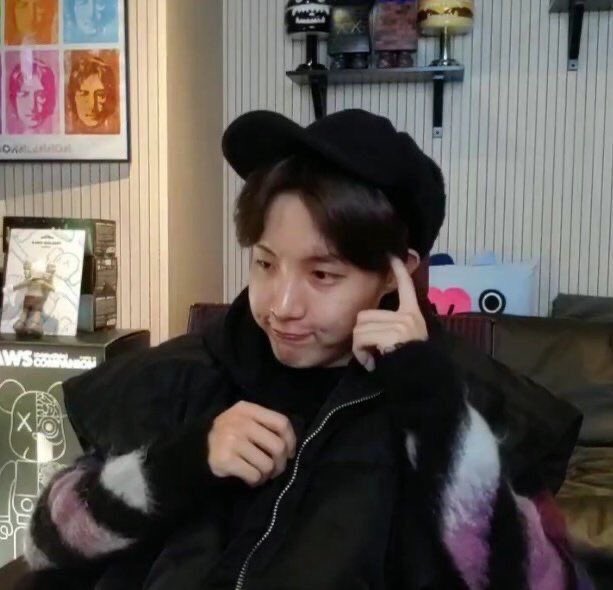 Hobi’s liddol sound effects- a thread for instant serotonin boost 