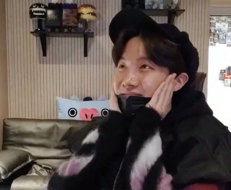 Hobi’s liddol sound effects- a thread for instant serotonin boost 