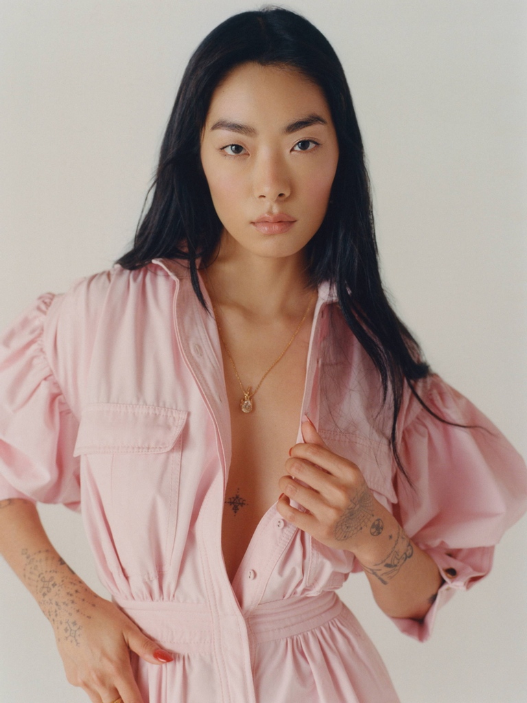getloudly's tweet photo. Best of 2020 review - listen to Rina Sawayama 'XS' and ℭ𝔬𝔪𝔪𝔢 𝔇𝔢𝔰 𝔊𝔞𝔯ç𝔬𝔫𝔰 (𝔏𝔦𝔨𝔢 𝔱𝔥𝔢 𝔅𝔬𝔶𝔰) over on our LoudlyMAG playlist 🔗  in bio.⁠ Huge album -> https://t.co/8aNufrnOhI #Bestof2020 https://t.co/wfbXBOKajO