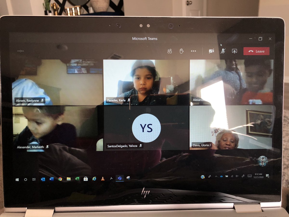 NATQHENDERSON's tweet photo. Thank you to the students and teachers who are online this morning for boot camp @NATQHENDERSON ! #AcademicBootcamp #LevelUp #5thWardStrong💪🏾@DanielleW901 https://t.co/Z6uQoHE0NB