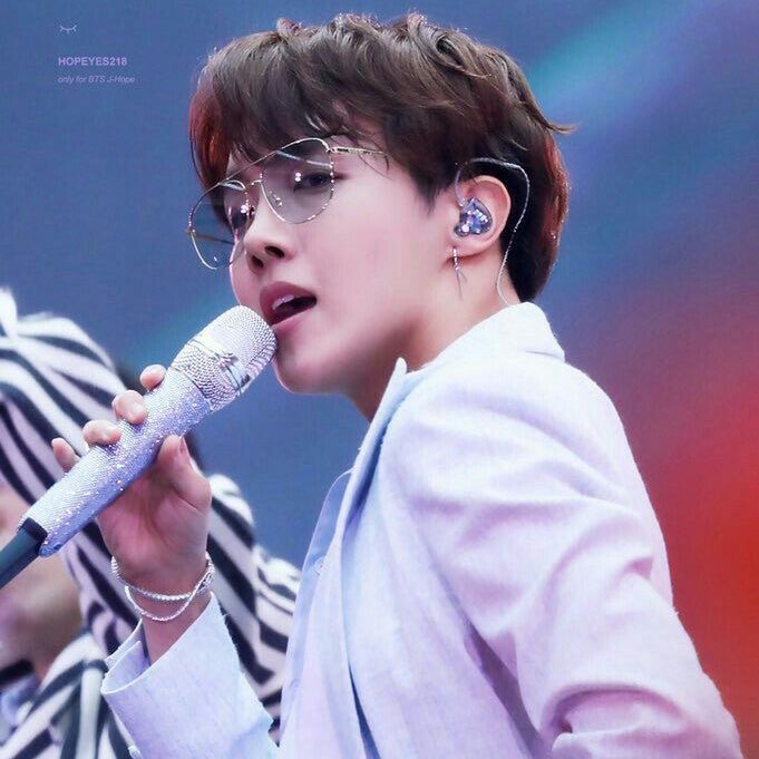 ☾ Jung Hoseok  ✩정 호석