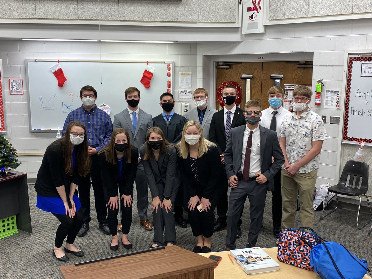 Mock Trial final in Business Law today! Students played the parts of judge, bailiff, jury member, plaintiff, defendant, council for each side and witnesses. They prepared arguments/questions and did a great job applying what we’ve learned this semester! #aurorahuskies #CTE