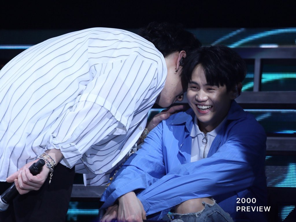 Gibbie_Yoseobie's tweet photo. ปีนี้ไม่ได้จัดงานให้คุณและคุณเลย แต่ยังรักเหมือนเดิม เพิ่มเติมคือคิดถึงโมเมนท์ของคุณทั้งสองเสมอนะ แด่คู่ชิปที่ฉันเริ่มชิปก่อนจะเริ่มตามวงเสียอีก รักพวกคุณนะ รักมากมาก #HAPPYJUNYODAY #junyo #junseob https://t.co/2gVUQrwSxb