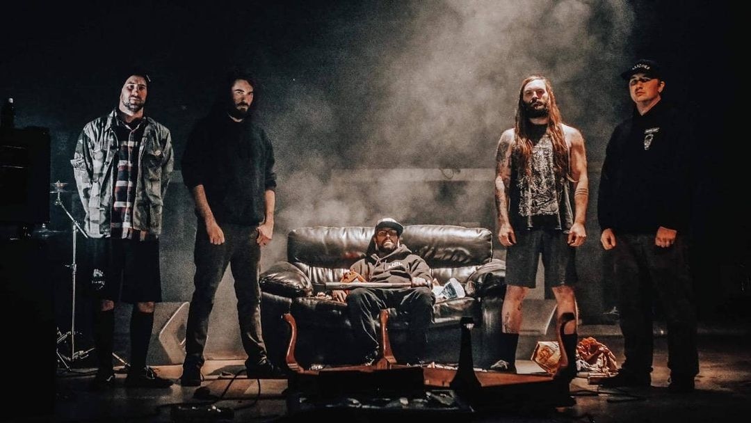 Add Foes on Spotify! 

open.spotify.com/album/3iGnOgpn…

#spotify #foes #americanviolence #glacierrecordings #playlist #stream #streaming #turnaroundking