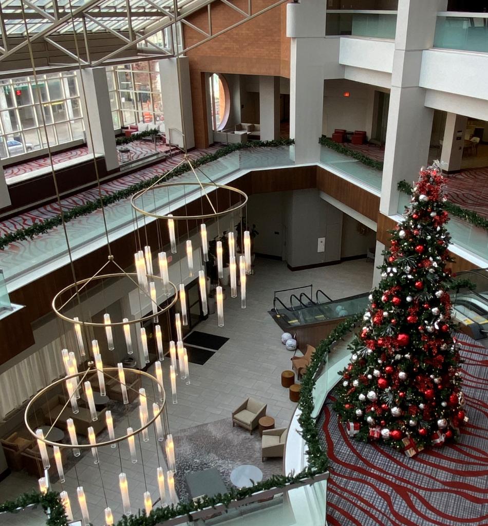 Hyatt Cincinnati tweet media