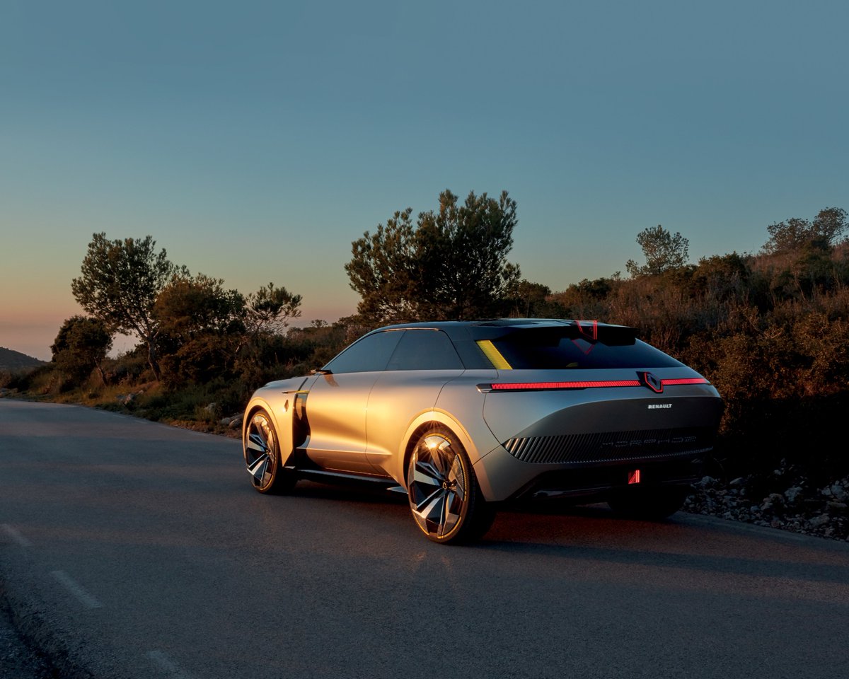 renaultgroup's tweet photo. Our #RenaultMORPHOZ among the TOP10 concept cars of 2020 according to the @designboom magazine!⚡️
Remember it? It can take you beyond the city, and even far beyond by adapting in size, shape and range…
Discover the full #design boom's ranking here: https://t.co/HWspFssGXx https://t.co/BZy2Naoot3