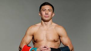 2. Thick Neck, Traps and Large Shoulders. - The shoulders provide a secondary shield. - The Neck / Traps, reduce the likelihood of the skull moving. How does someone typically get knocked out?The skull moves rapidly, causing the brain to hit the skull cavity.