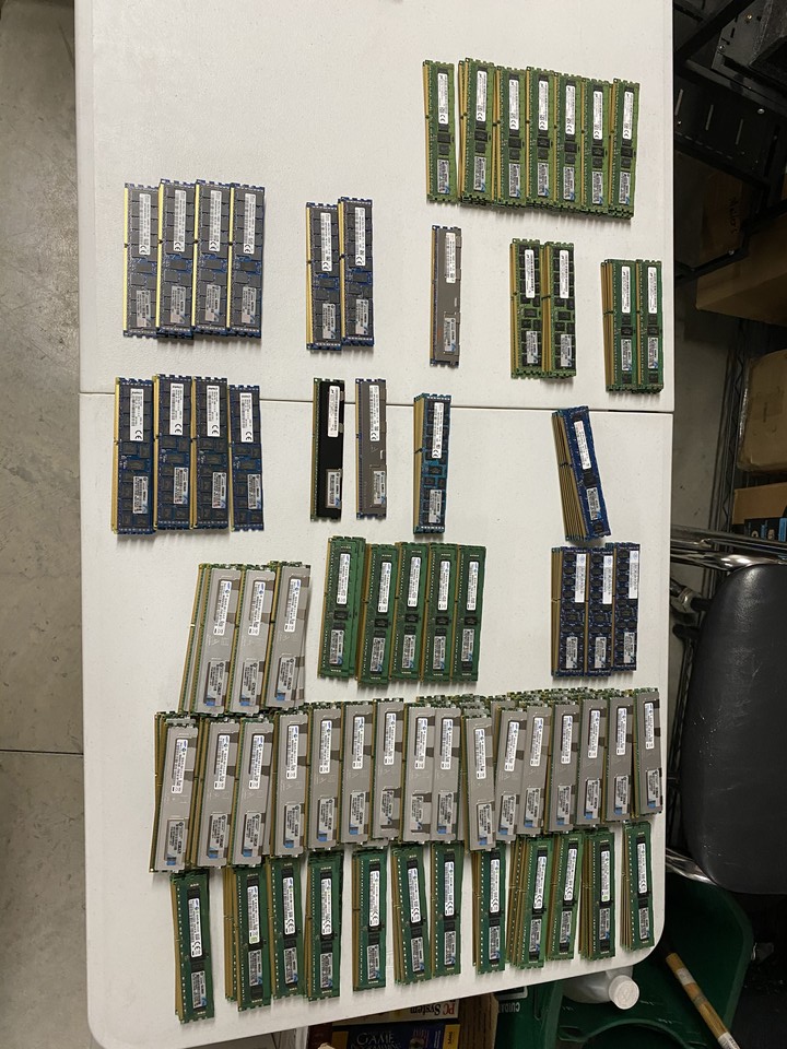 RandDevelopment's tweet image. 2.9tb of DDR3 ECC Ram available. DM us for info