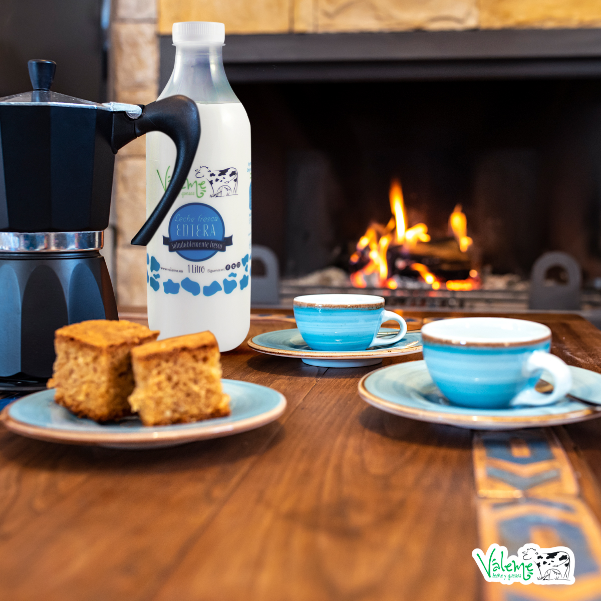 Hoy es lunes 21 de diciembre, así que le damos oficialmente la bienvenida al Invierno y a una nueva semana.  ¡Coge fuerzas y entra en calor que vienen curvas navideñas! #LecheVáleme #Invierno #SolsticioDeInvierno