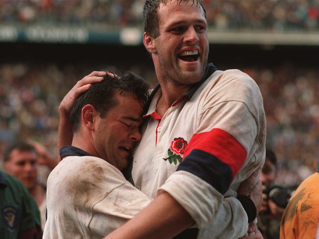  Happy 54th birthday to former England lock Martin Bayfield! 