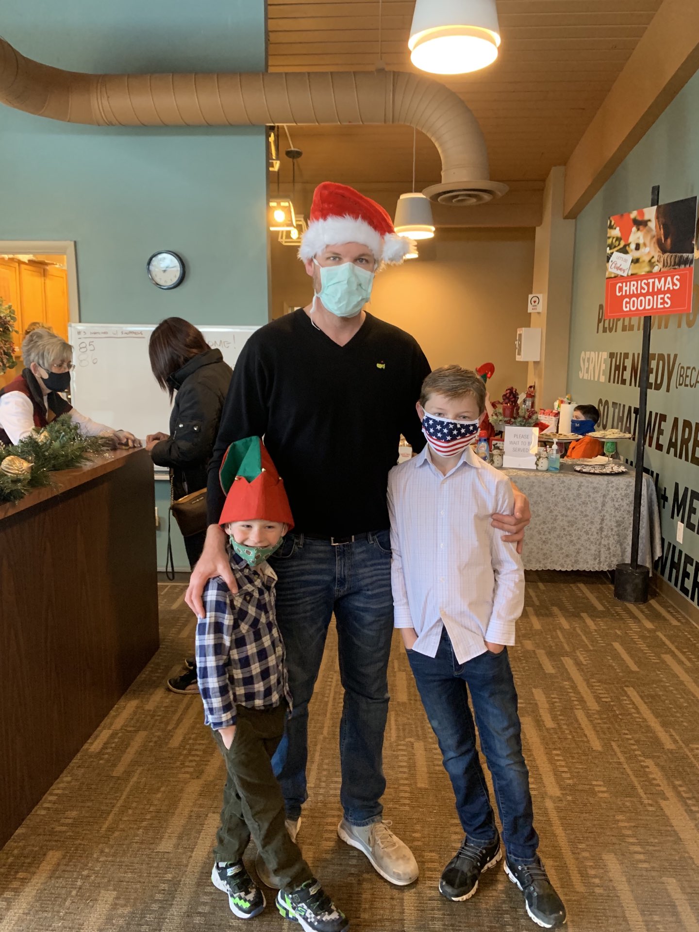 Presley Swann on Twitter "We volunteered at the food bank with the