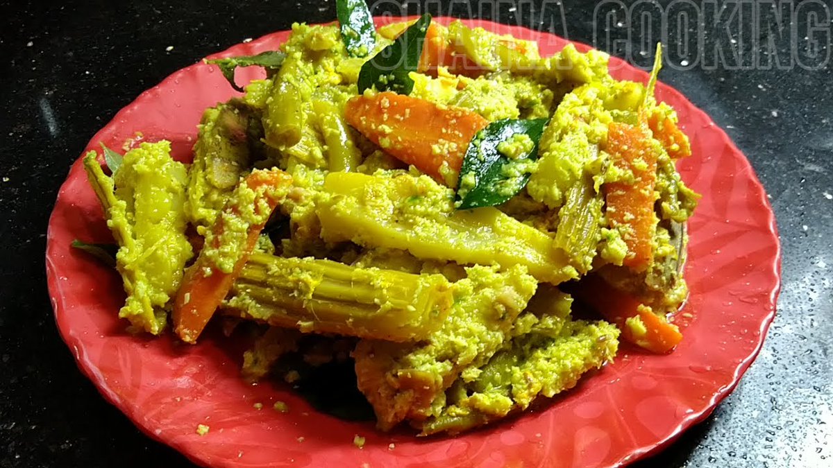 ShainaCooking's tweet photo. ഓണത്തിന് ഇത് ഉണ്ടാക്കാൻ മറക്കണ്ടട്ടോ / Easy Avial Recipe / avial recipe kerala style
https://t.co/Q3qQUP3THA
#EasyAvialRecipe / #avialrecipe #keralastyle  .... #readmore @ Shaina Cooking in our #youtubechannel https://t.co/LPaOAh7TpF