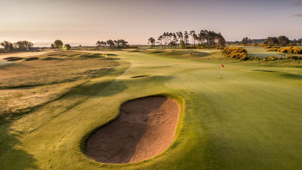 ProfW_edinsurg's tweet photo. I'm offering a voucher for an amazing golf day at the world famous Carnoustie Championship course for two people donated by a v generous patient. Proceeds will be used for liver cancer research. Reserve £600 Highest offer by 9pm on 24th December wins please RT
DM or email me https://t.co/kzeYyGi36m