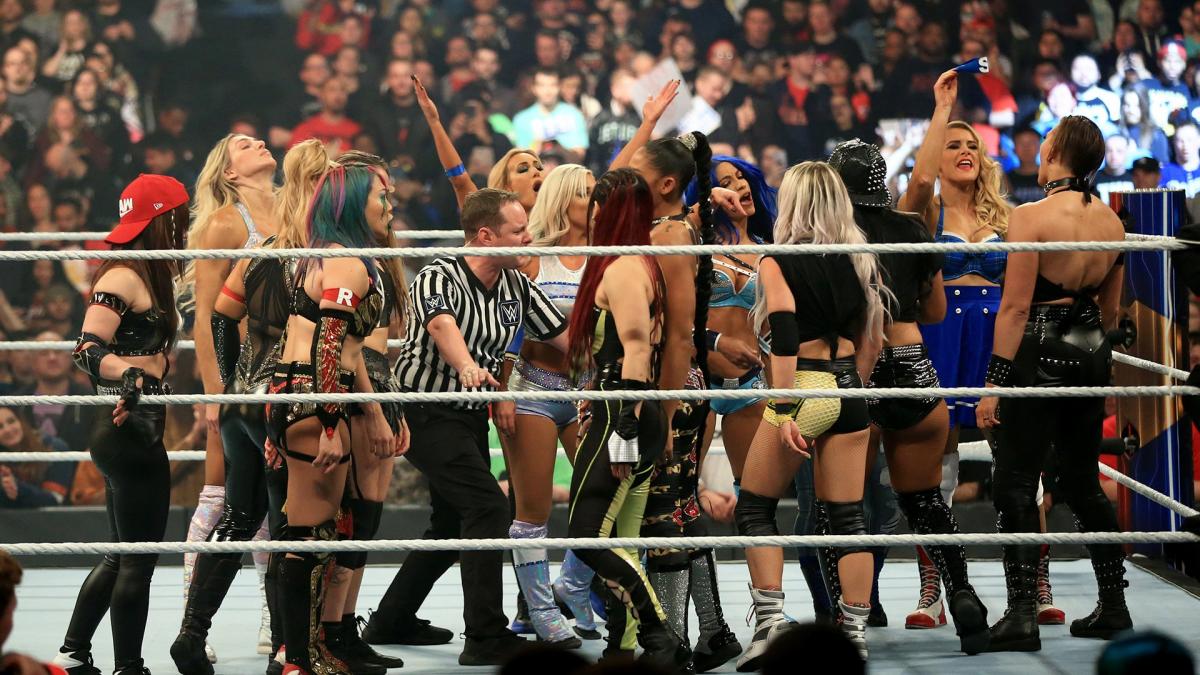 46 - Team Smackdown vs Team NXT vs Team Raw [Survivor Series] [24/11/2019]1/4
