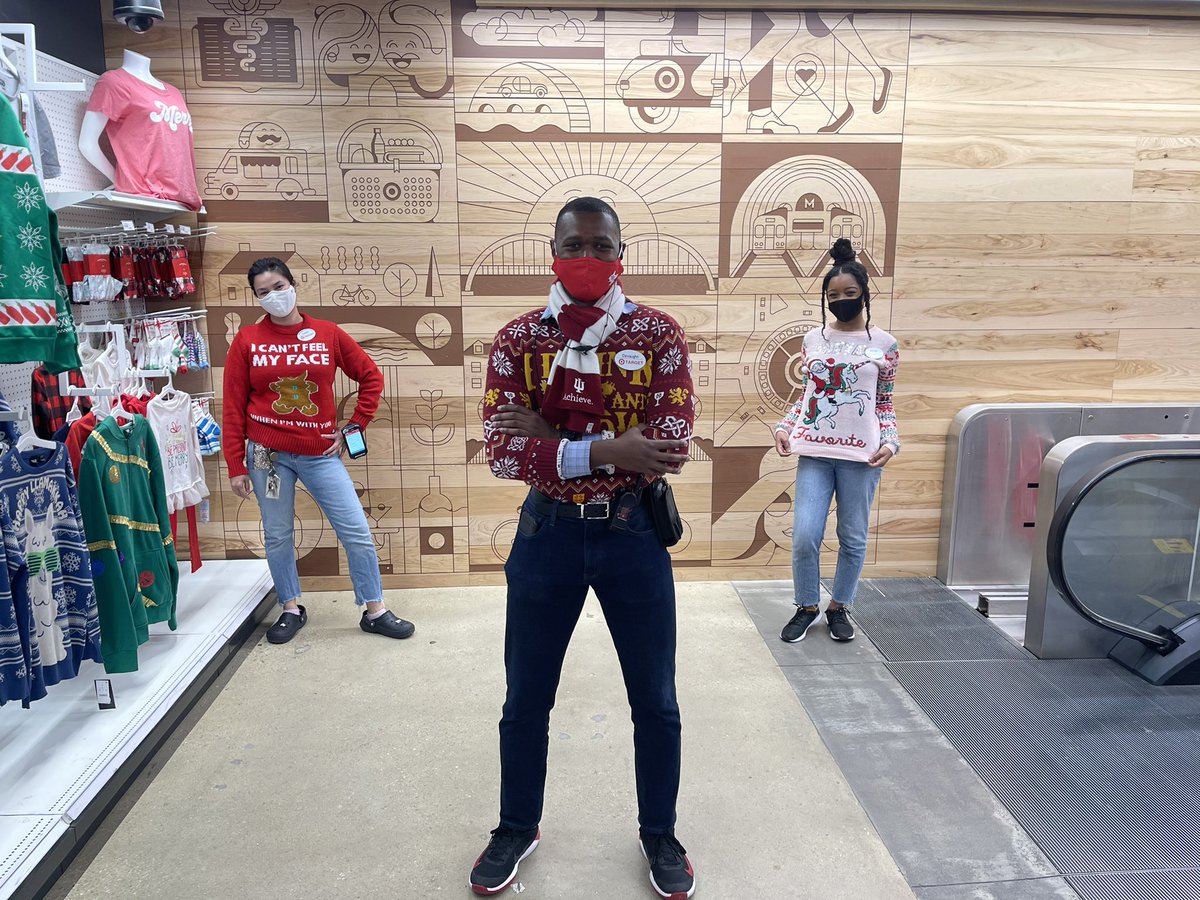 Ugly sweater contest is getting intense at T3242! What a year to celebrate all of the accomplishments this team has achieved! Looking forward to a even better 2021! <a href="/AllanRRodas/">Allan Rodas</a>  <a href="/FFandF_Adam/">Adam B</a> <a href="/JayYezzi/">Jay Yezzi</a>