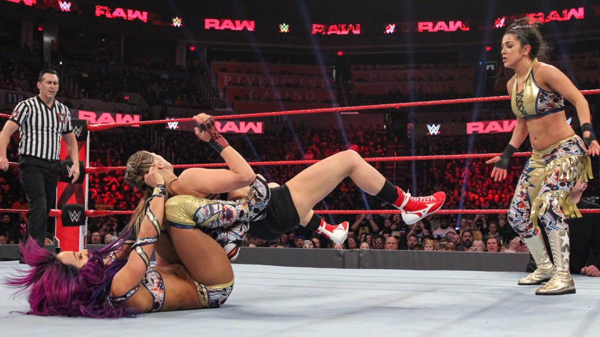 41 - Sasha Banks & Bayley vs Ronda Rousey & Natalya [Raw] [21/01/2019]1/2