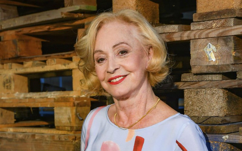 Nieuws3651's tweet photo. ‘Thuis’-actrice Leah Thys heeft een duidelijke mening over James Cooke: “Iedereen moet dat weten" https://t.co/bbff7lPBCx https://t.co/CDkKhoPHML