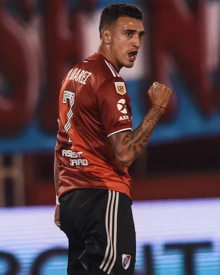 goldmediacancha's tweet photo. #CopaDiegoMaradona | #ZonaCampeonatoA | 
Repaso día #Domingo

#Huracan 1-3 #River

PT
⚽ 27' Matias #Suárez (R)
⚽ 34' Nicolás #DeLaCruz (R)

ST
⚽ 20' Andres #Chavez -p- (H)
⚽ 38' Nicolás #DeLaCruz (R)
🔴 43' Paulo #Díaz (R) https://t.co/xQIaiJqRPT