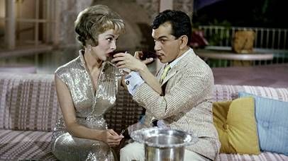 butacaybutacon's tweet photo. FLIXOLÉ presenta la filmografía de Cantinflas por primera vez en HD. @FlixOle 

A partir del 24 de diciembre disfruta de #ElPadrecito #ElProfe #ElBomberoAtómico y muchas más que irán llegando.

¡Menuda pasada híjole! 🇲🇽👨

https://t.co/O5wypBEQQ3 https://t.co/MpFwTXWcwC