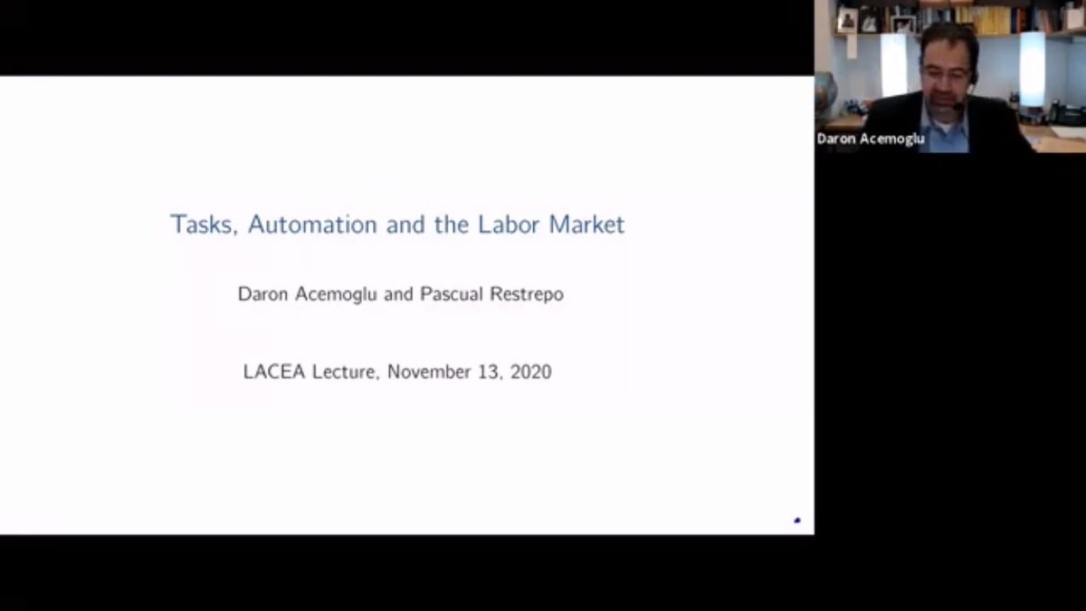 giulialotti3's tweet photo. Finally catching up with great talks of #LACEA2020
Acemoglu on #automation highly recommended 👇
Automation has 2 faces:
good one raises productivity,creates tasks&jobs; bad one ⤵️jobs,inequality🆙,👎 for #latam & #emerging as comparative adv is in labor-intensive industries https://t.co/UXYu79a3du