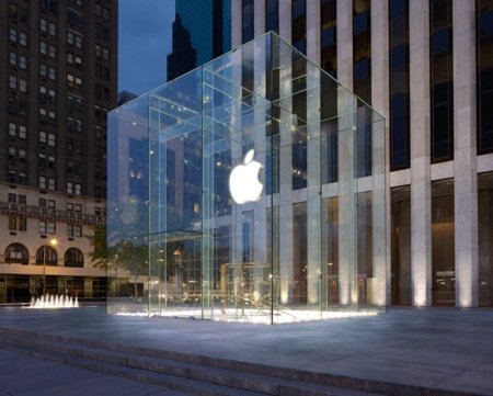MACCMX's tweet photo. . @Apple ha cerrado temporalmente sus 53 tiendas en California y 16 en el Reino Unido debido a la pandemia. https://t.co/MBPhBiVvnF