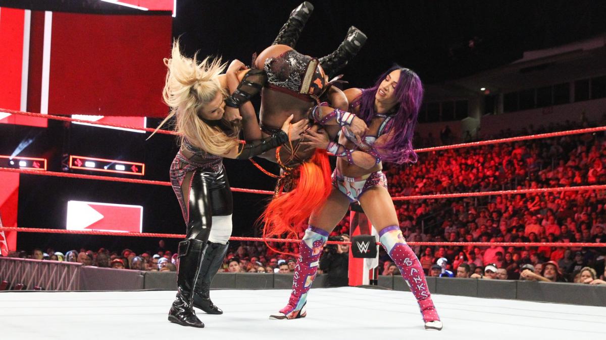 31 - Sasha Banks vs Natalya vs Ember Moon vs Alexa Bliss [Raw] [11/06/2018]1/2