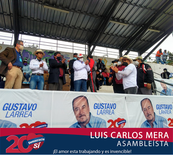 mera_por's tweet photo. Un verdadero placer compartir nuestro proyecto político con la gente de Chillogallo. 👏👏👏👏
También realizamos un agasajo navideño a nuestros niños.
Gracias a todos por el apoyo, seguiremos trabajando por un mejor mañana.
#GustavoLarreaPresidente
#LuisMeraAsambleísta
#EmpleoSI https://t.co/Q6YKauxUuF