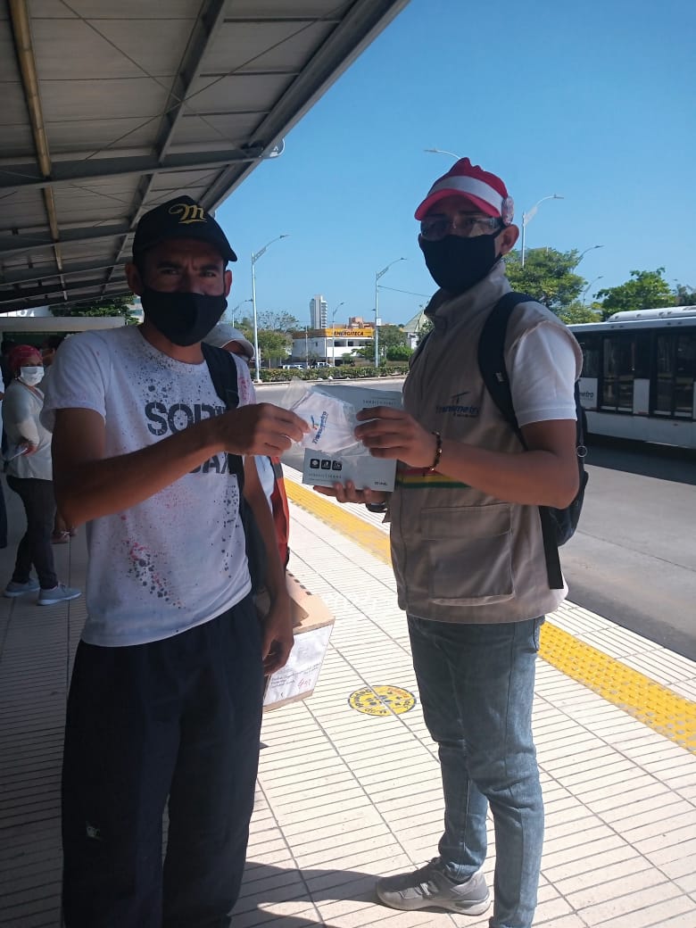 Colombiainterg's tweet photo. Nuestra responsabilidad social es concientizar a los ciudadanos, por eso nos sumamos junto con @alcaldiabquilla a la campaña #TrabajandoPorLosNiñosDelSemáforo . 
Ayúdanos a garantizar que la niñez sea un derecho y no un privilegio. 
#SomosPedagogía #SúbeT #ProtegerLaNiñez https://t.co/c8gRDqEwwO
