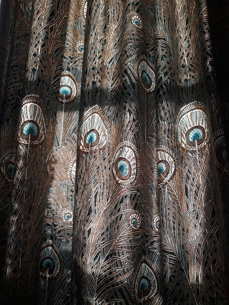 JohnMGrimshaw's tweet photo. #AdventCalendar 21 Dec. Study window curtains in 'Hera', the classic @LibertyLondon pattern designed in 1887 by Arthur Silver and still in production; and newly installed door curtain to repel draughts. #mycollection #libertyoflondon #hera #peacock https://t.co/ELSBwbir4j