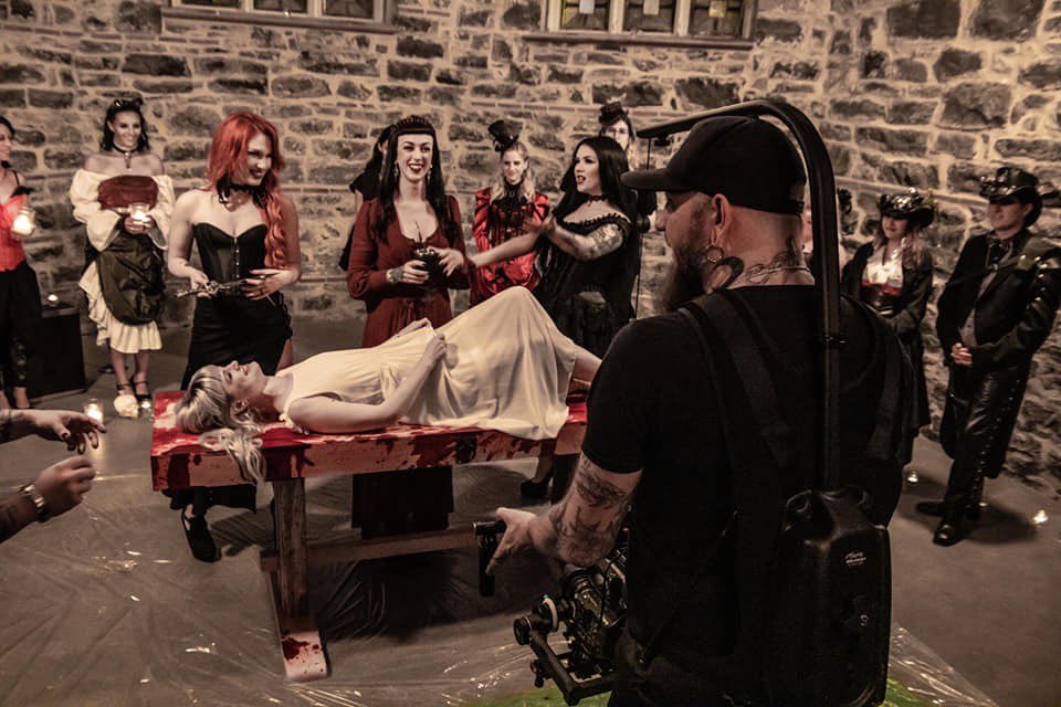 Rockin_Engine's tweet photo. In spite of everything going on right, here are some positive metal vibes from our Victorian Gothic music video shoot with @DarkMoonProds 😈
Check out the video here:
https://t.co/7tWa2j1NUQ
📸 Cole Lewis Photography
📸 Lisa Thompson
#rockinengine #rocklocal #heavymetal https://t.co/CBBN7V8xfI