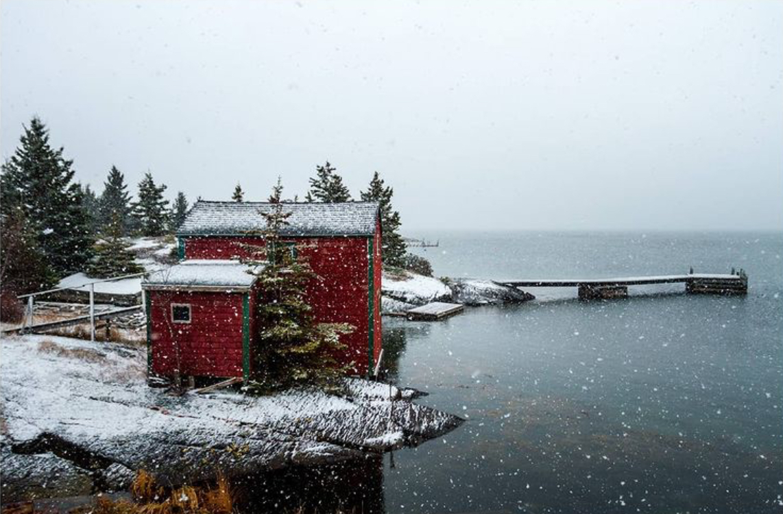 DocksRUsHalifax's tweet photo. Not one of our docks but a beautiful winter scene by the water in Nova Scotia captured by Jeremy Blue Photography on Instagram. Honestly, this could be on a Christmas card. #lovewherewelive #docksrus #novascotia https://t.co/9hGGQaIwMr