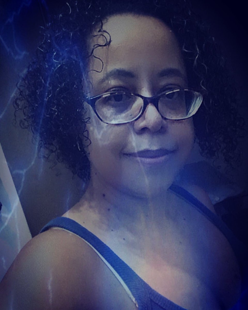 LucianaCla_LUZ's tweet image. Eu, depois da vacina... entre a que transforma em jacaré, e a outra que muda o DNA, bora na que tem melhor custo-benefício!

#vemnimim #vemvacina #stormproject #ororofeelings