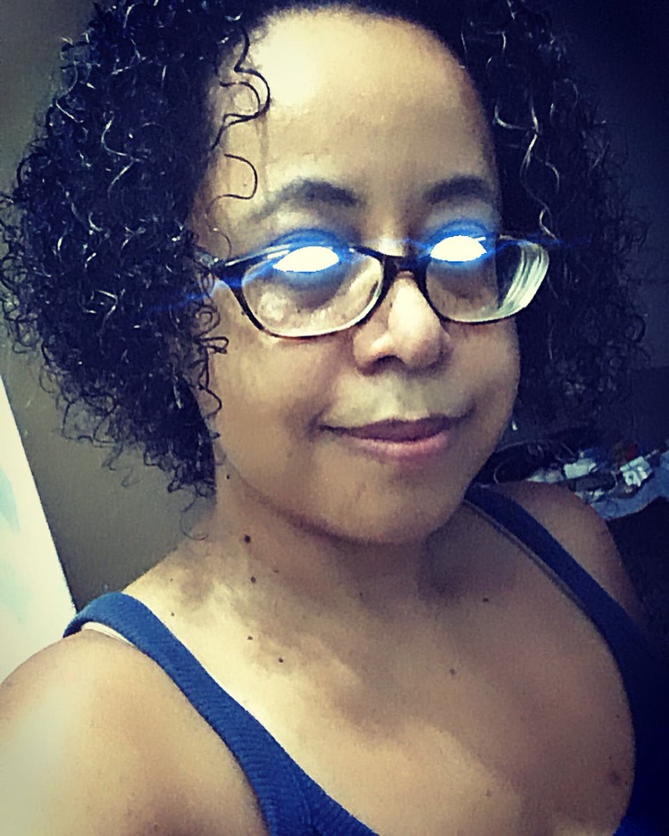 LucianaCla_LUZ's tweet image. Eu, depois da vacina... entre a que transforma em jacaré, e a outra que muda o DNA, bora na que tem melhor custo-benefício!

#vemnimim #vemvacina #stormproject #ororofeelings