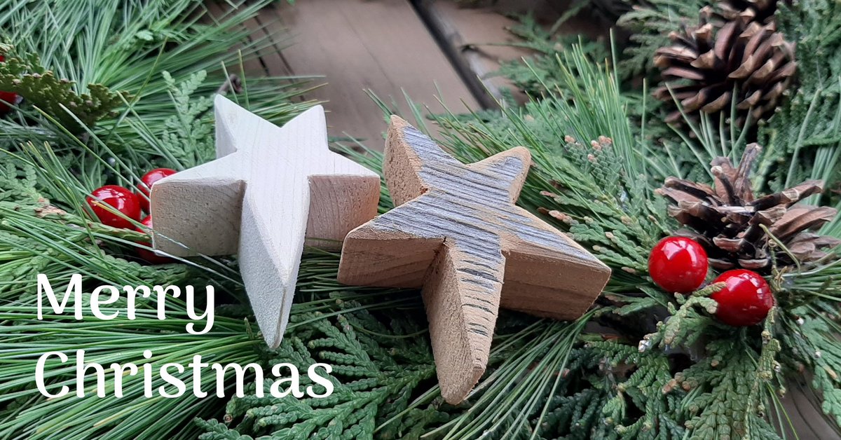 RedheadKraftCo's tweet photo. A big heartfelt thank you to everyone for all the love you've shown my small business 💕  It's been a heck of a year for all of us so your continued support is more meaningful than ever and I'm just SO grateful !!  Wishing everyone a Very Merry Christmas &amp; Happy New Year ! https://t.co/hgbSPCtk0X