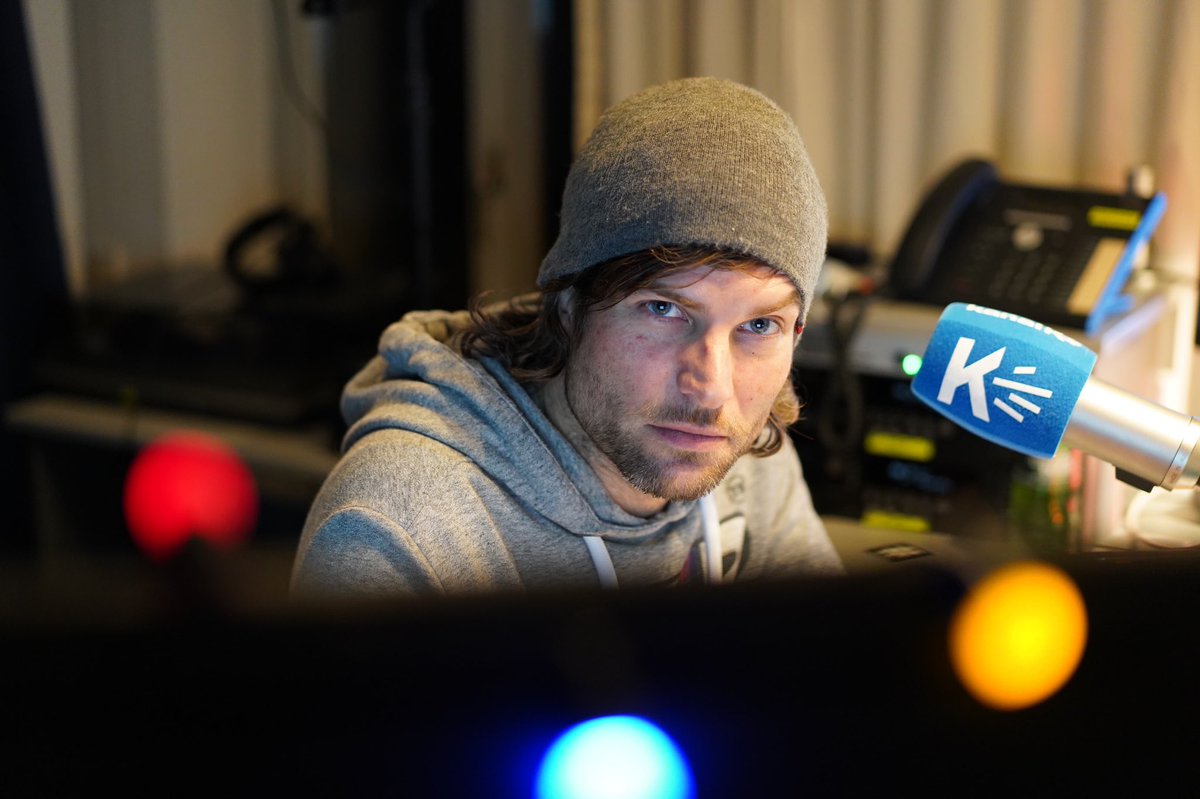 Letzten Freitag stand das traditionelle #slackjackerz Xmas Wunschkonzert auf dem Programm 🎄

Hier ein paar Eindrücke vom gelungenen Abend 📸

#radioshow #wunschkonzert #music #radiokanalk #aarau #theravechannel