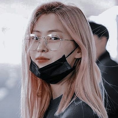 Nathallie Axxyraa Beith tweet media