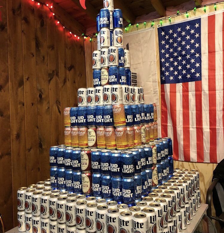 BeerForCharity's tweet photo. In 2019 a group of friends drank 500 beers, in 2020 it was 600. In 2021 were tackling 750. All for charity over the course of a single weekend🍻 https://t.co/9TGyvmwmEA #ItsForTheKids https://t.co/3CW75vHiOX