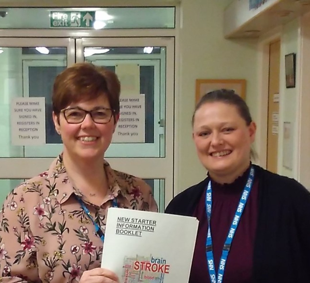 Douganma's tweet photo. Merry Christmas and Happy New Year from us both ๐๐ Thank you to everyone who supports us we couldn't do it without you, to the people we support its our pleasure to see you grow and develop. So here is to 2021 together! #NHS #NHSheroes #colleaguestogether @RachelQuinnnnn ๐
https://t.co/rIaVryoIZ2