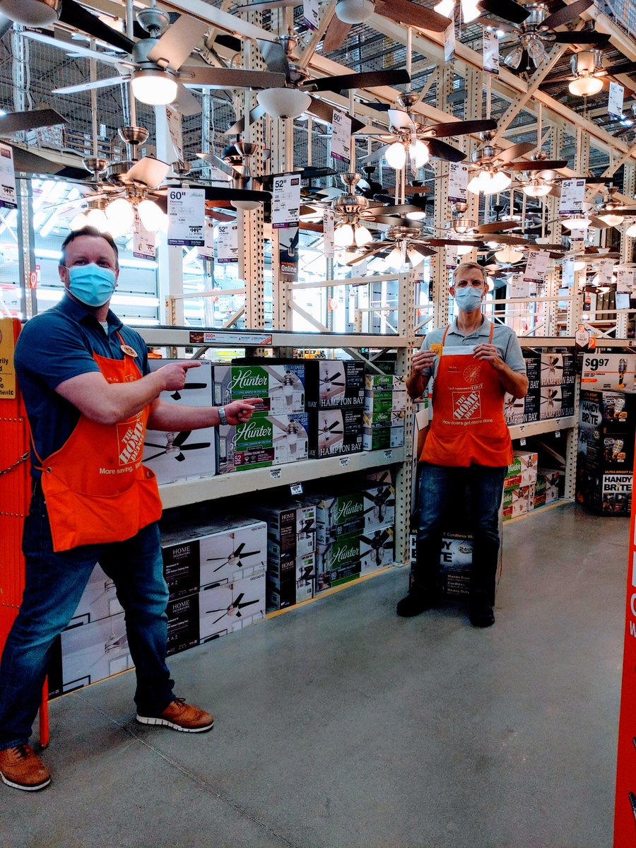 DaynaKarin's tweet photo. Great customer shout out on the VOC by our Electrical DS, David!!! Well done David! Leading by example!! @PareeWills @letsdothisNovi @JulieGiattino @Paul_Schiebold @medegraa https://t.co/aw2ktqIp8e