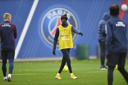 PSG_arab's tweet photo. تأثر قطاع الفنادق بشكل كبير منذ ظهور الجائحة. لذلك، يود نادي باريس سان جيرمان وشريكه @All تقديم كل الدعم لجميع أصحاب الفنادق.
معاً، نصبح أقوى.
#SoutienAuxHoteliers #WeSupportHotels https://t.co/PPkzwfrR2t
