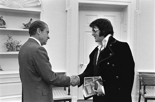 BeschlossDC's tweet photo. Fifty years ago today:  
Nixon:  "You dress kind of strange, don’t you?”
Elvis:  "You have your show and I have mine." https://t.co/KXvJY0BLcF